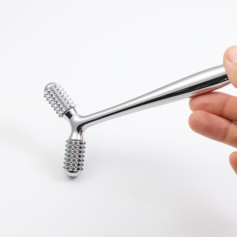 Set cadou pentru îngrijirea frumuseții în formă de Y Mini rolă 3d mâner metalic Masaj cu role pentru acasă Rolă pentru masaj pentru relaxare pentru ochi Set cadou pentru îngrijirea frumuseții în formă de Y Mini rolă 3d mâner metalic Masaj cu role pentru acasă Rolă pentru masaj pentru relaxare pentru ochi