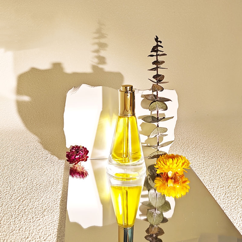 Sticlă conică de ulei esențial pentru picurare cosmetică din sticlă Sticlă conică de ulei esențial pentru picurare cosmetică din sticlă