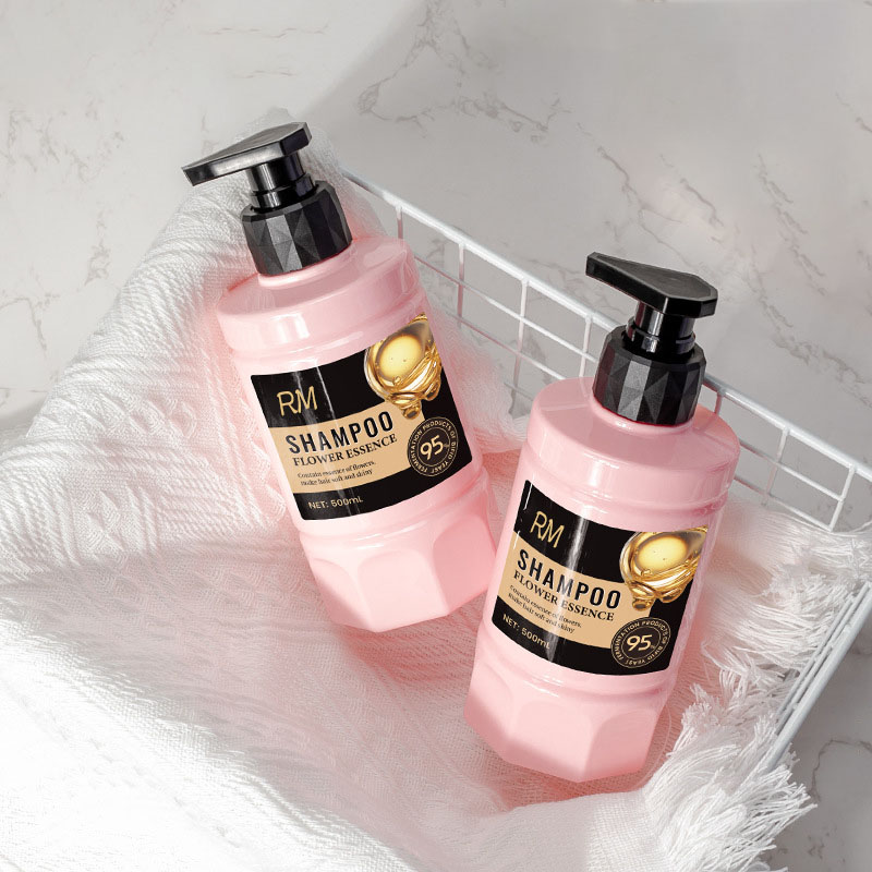 Flacon de 500 ml din plastic cu pompă petale de animale de companie cu pompă cu șurub Flacon de șampon pentru hotel de valoare ridicată pentru ambalaj de îngrijire personală Flacon de 500 ml din plastic cu pompă petale de animale de companie cu pompă cu șurub Flacon de șampon pentru hotel de valoare ridicată pentru ambalaj de îngrijire personală