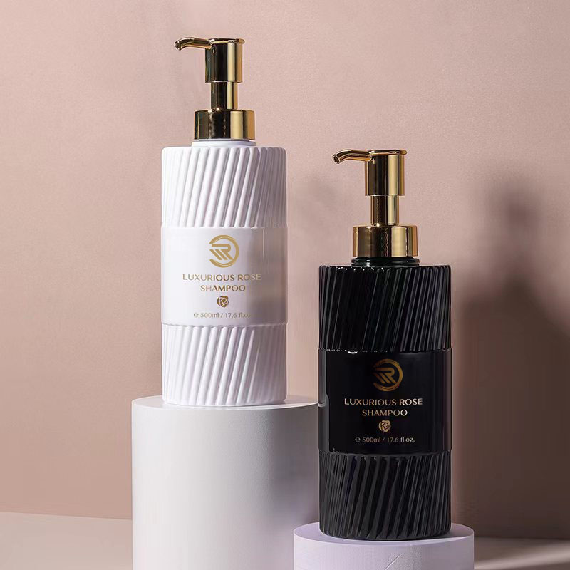 Eco-Friendly 500 ml șampon cu umăr plat Sticlă de gel de duș cu dungi alb negru cu apăsare pompă din plastic Ambalaj emulsie pentru utilizare loțiune